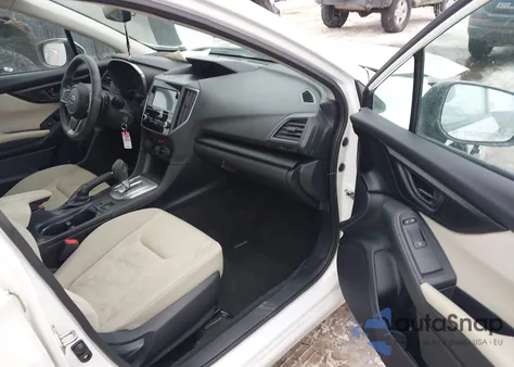 2018 Subaru Impreza 2.0I Premium из США, поврежденный, VIN 4S3GTAB68J3730879